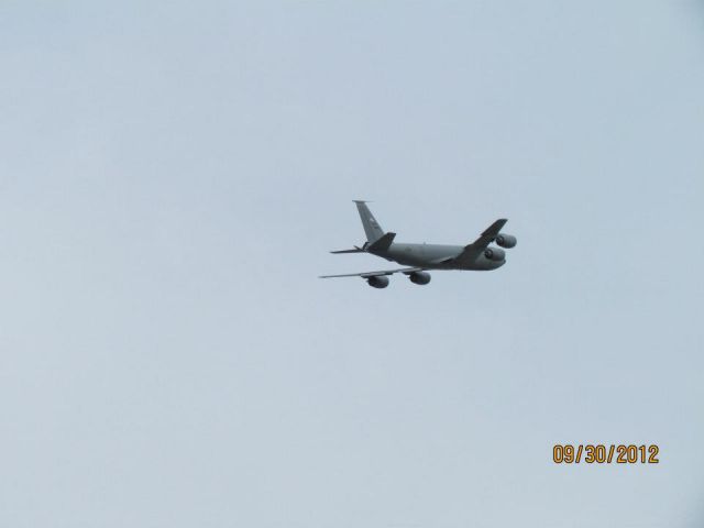 Boeing C-135FR Stratotanker (63-8002)