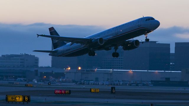 Airbus A321 (N550UW) - Predawn departure from LAX, Los Angeles California to Phoenix, Arizona USA, continuing on to Los Cabos, Mexico. 6 Dec 2014