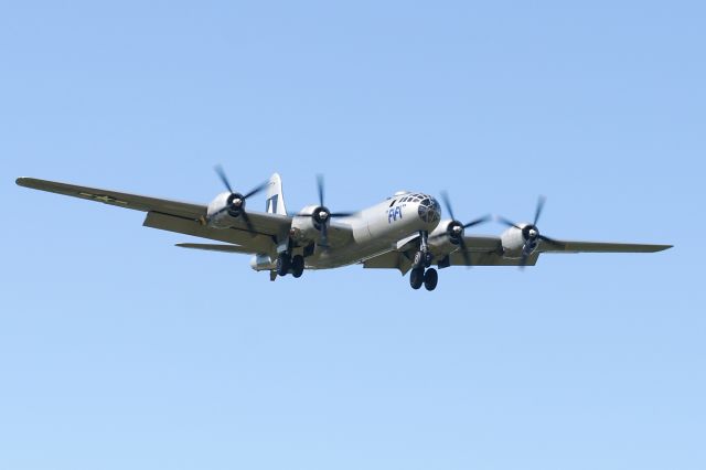 Boeing B-29 Superfortress (AMU5299)