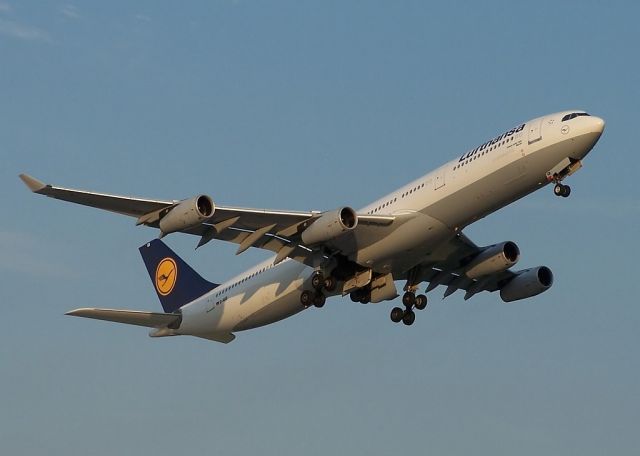 Airbus A340-600 (D-AJGI)