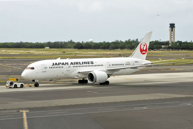 Boeing 787-8 (JA836J)
