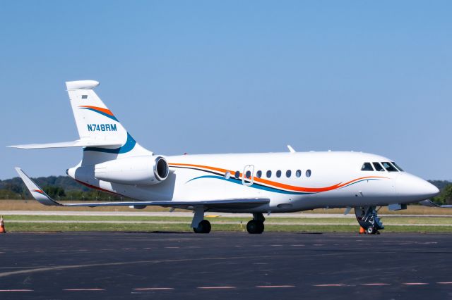 Dassault Falcon 2000 (N748RM)