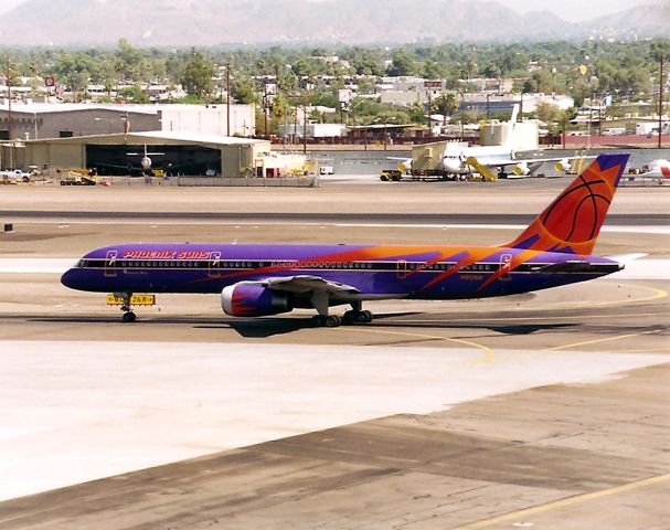 Boeing 757-200 (N907AW) - KPHX- America West Logo jet Phoenix Suns NBA basketball team painted jet on taxi to departure April 1999