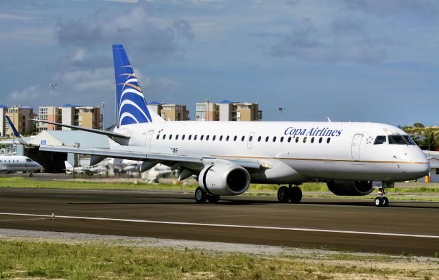 Embraer ERJ-190 (HP-1567CMP)