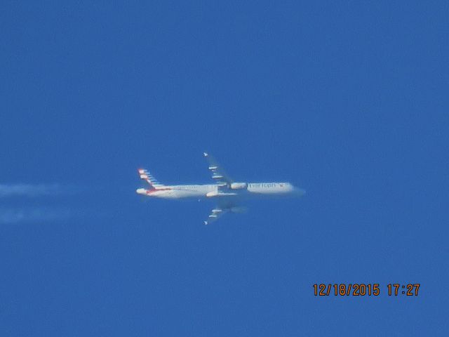 Airbus A321 (N521UW)