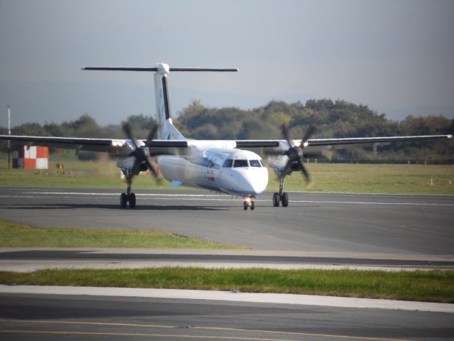 de Havilland Dash 8-400 (G-JECE) - MANCHESTER UK JROON