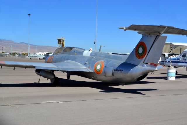 Aero L-29 Delfin (N400WP)