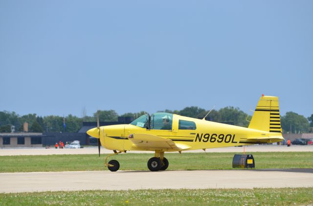 Grumman Tr2 (N9690L) - AirVenture 2014