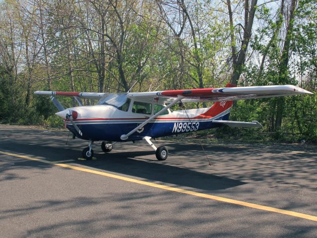 Cessna Skyhawk (N99553) - A salute to the men and women in the CAP. They are doing a great job introducing our youth to aviation.