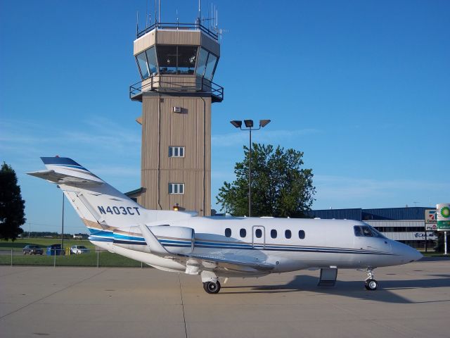 Hawker 800 (N403CT)