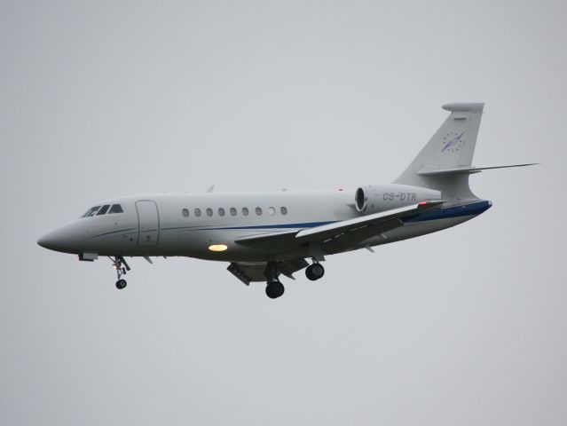 Dassault Falcon 2000 (CS-DTR)