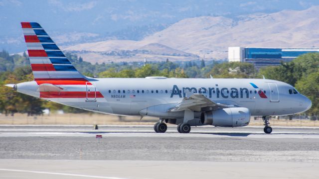 Airbus A319 (N806AW) - AAL2622 RNO-ORD
