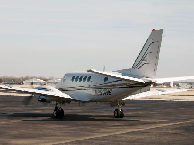 Beechcraft King Air 100 (N997ME)