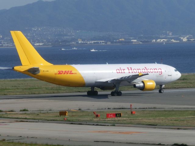 Airbus A300F4-200 (B-LDN) - 珍しく夕方頃に出発しました。ð
