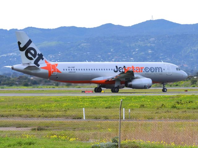 Airbus A320 (VH-VQF) - On taxi-way heading for take off on runway 05. Thursday 12th July 2012.