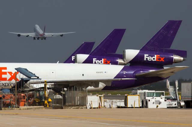 McDonnell Douglas DC-10 (N365FE)