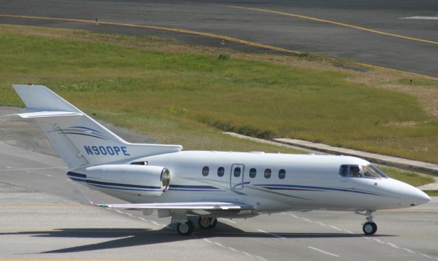 Hawker 800 (N900PE)