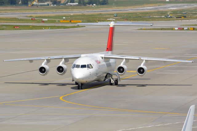 Avro RJ-100 Avroliner (HB-IYW)