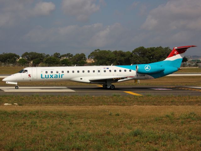 Embraer ERJ-145 (LX-LGW)