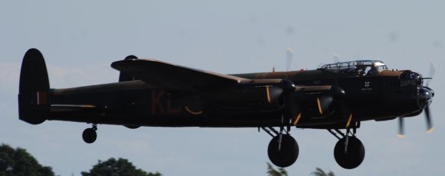 Avro 683 Lancaster (PA474) - FINALS TO LAND