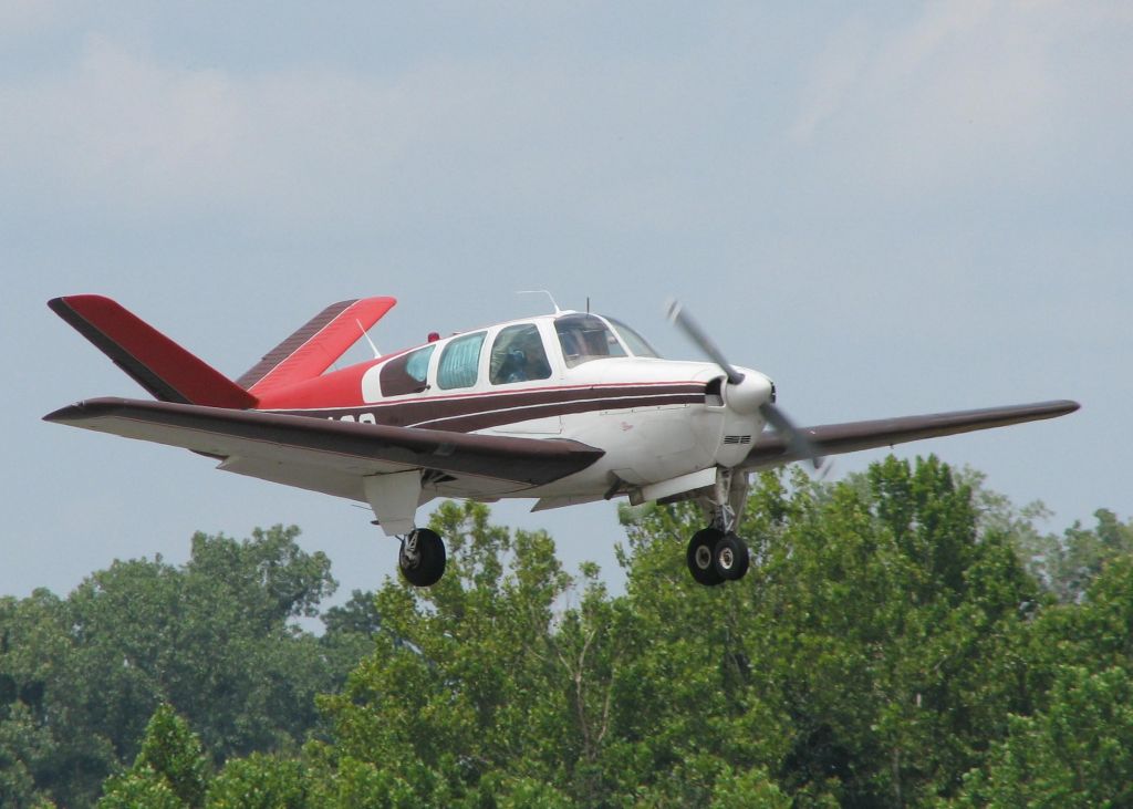 Beechcraft 35 Bonanza (N348G) - 1956 Beech G35 landing at Downtown Shreveport.