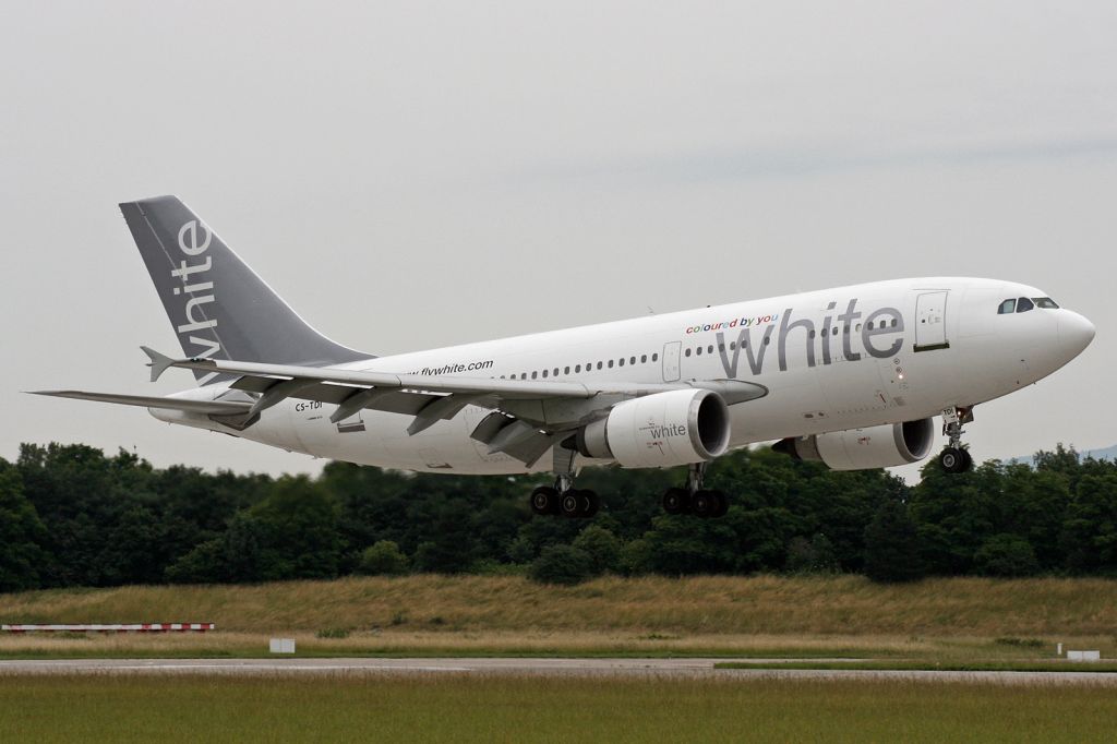 Airbus A310 (CS-TDI)