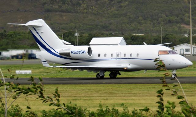 Canadair Challenger (N323SH)