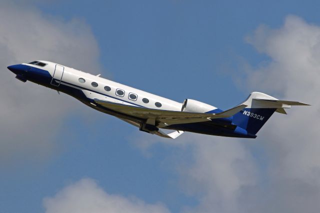 GULFSTREAM AEROSPACE G-7 Gulfstream G600 (N393CW)