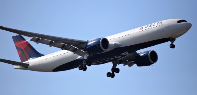 Airbus A330-900 (N401DZ) - 9-30-2022