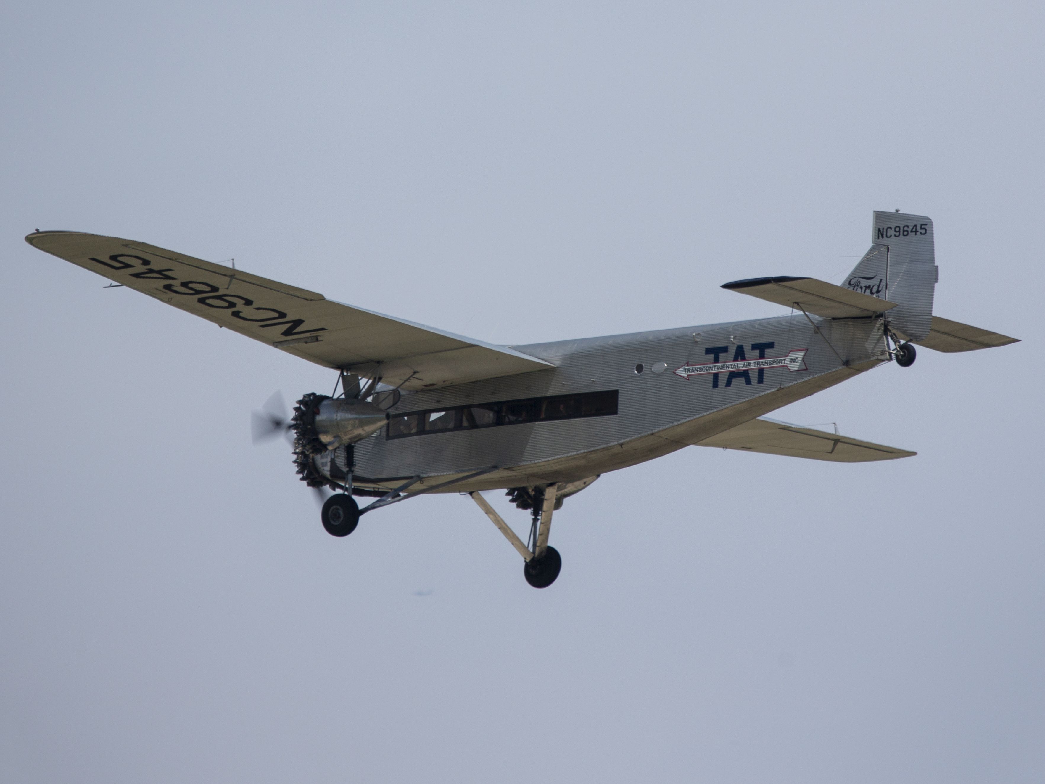 NC9645 — - osh18! 25 JUL 2018.