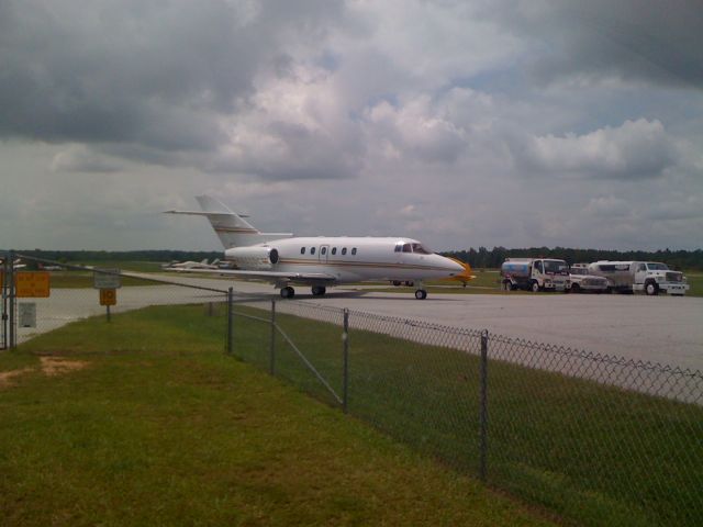 Hawker 800 (N802DC)