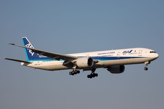 BOEING 777-300 (JA788A)