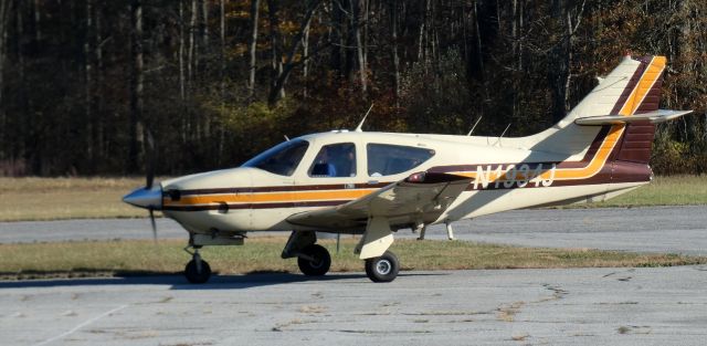 Rockwell Commander 114 (N1934J) - Shown here is a 1976 Rockwell 114 Commander in the Autumn of 2024.