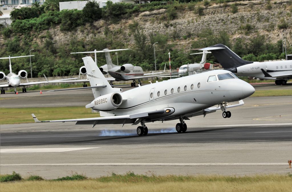 IAI Gulfstream G200 (N868SC)
