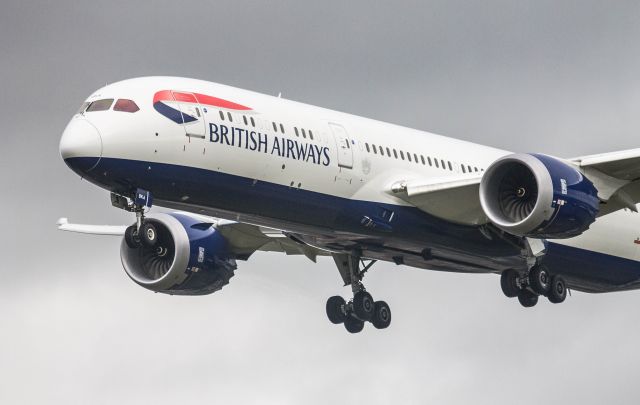 Boeing 787-9 Dreamliner (G-ZBKA) - The majestic 787 on short final for runway 27R