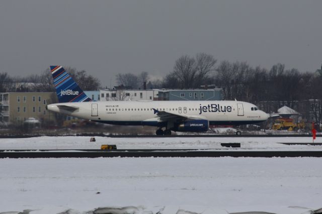 Airbus A320 (N623JB)