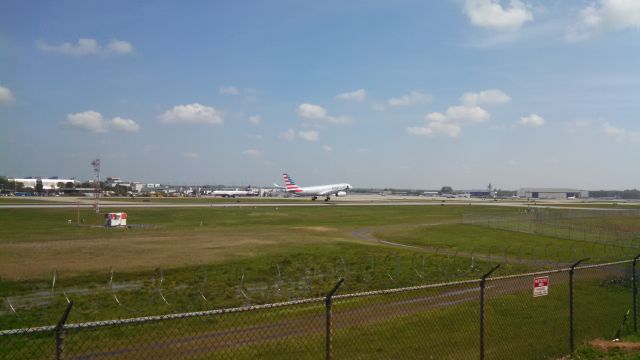 Airbus A330-200 (N280AY) - Landing 18C from EDDF. Taken 4/8/15