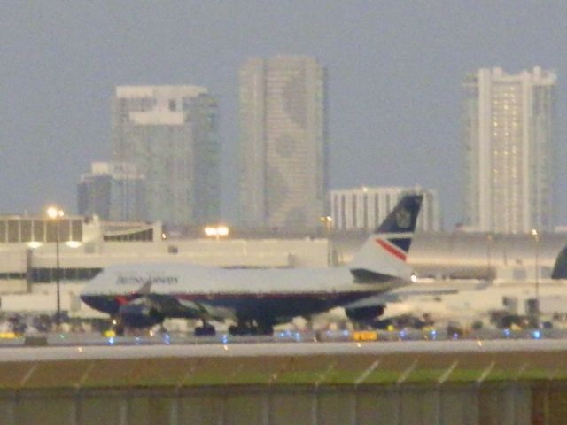 Boeing 747-400 (G-CIVT)