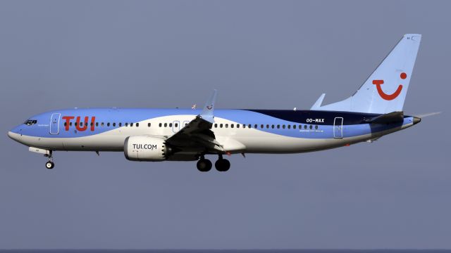 Boeing 737 MAX 8 (OO-MAX)