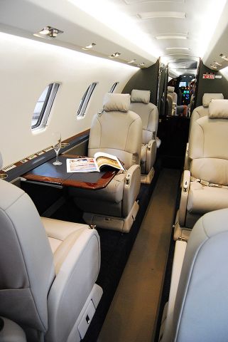 Cessna Citation Excel/XLS (N143CG) - New interior and LED lighting courtesy of Duncan Aviation