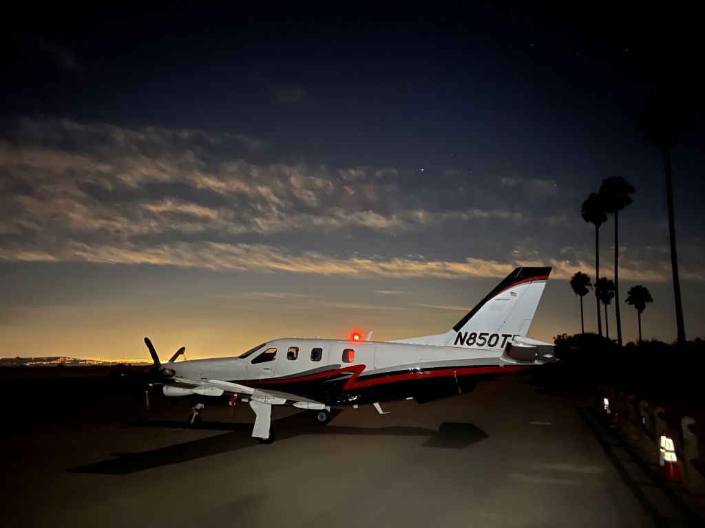 Socata TBM-700 (N850TB) - TBM700 seen at night at Catalina Airport.