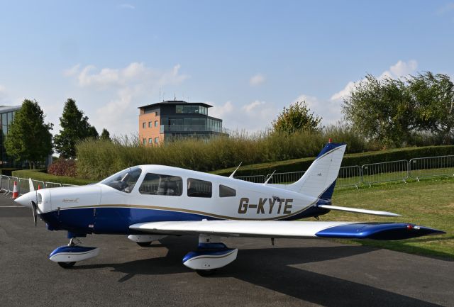 Piper Cherokee (G-KYTE) - Parked