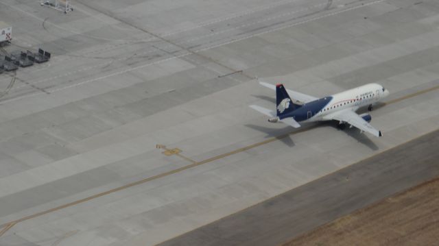 Boeing 737-700 (XA-ACP)