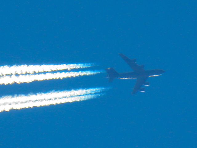 Boeing C-135FR Stratotanker (63-7981)