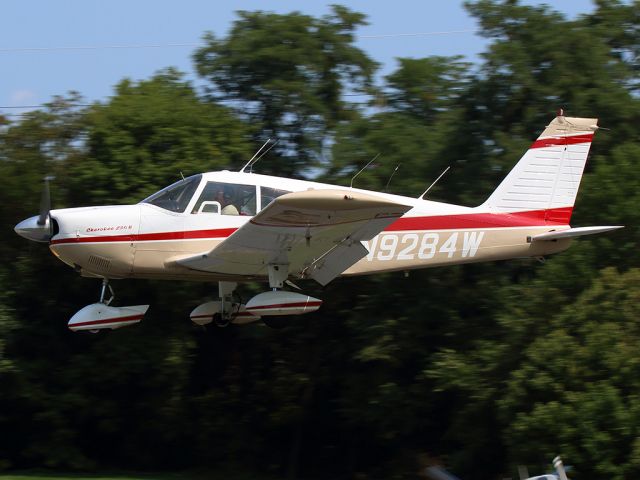 Piper Cherokee Arrow (N9284W)