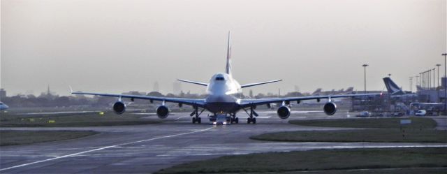 Boeing 747-400 (G-CIVT) - Being towed between flights from Miami to Las Vegas