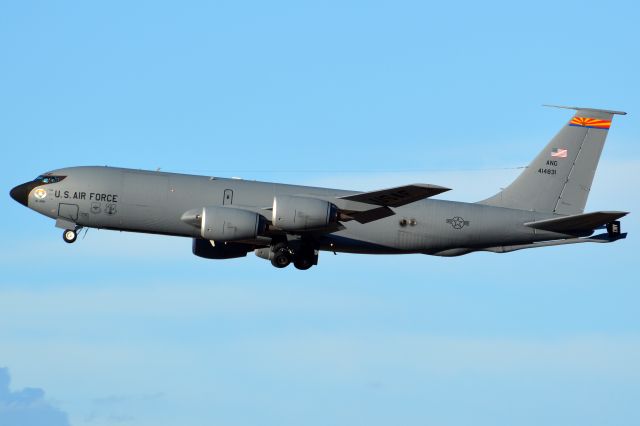 Boeing C-135FR Stratotanker (41-4831)