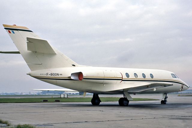— — - DASSAULT FALCON (MYSTERE) 20GF - REG F-BOON (CN 25) - LONDON HEATHROW UK. ENGLAND - EGLL (15/3/1967)