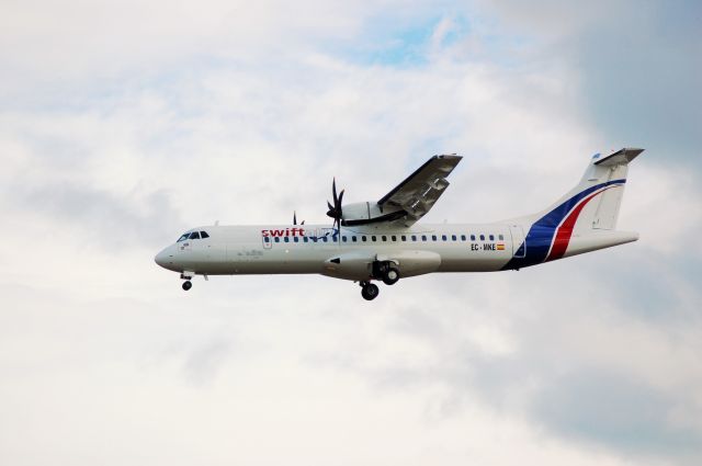 ATR ATR-72 (EC-MKE)