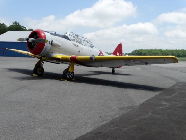 North American T-6 Texan (N224X)